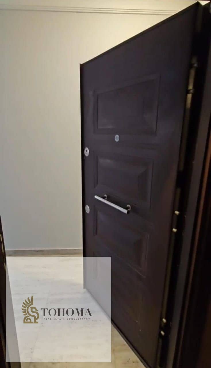 2 ab7b1f2a-41f0-417a-bcdd-6cd6dcb37c6b. jpg