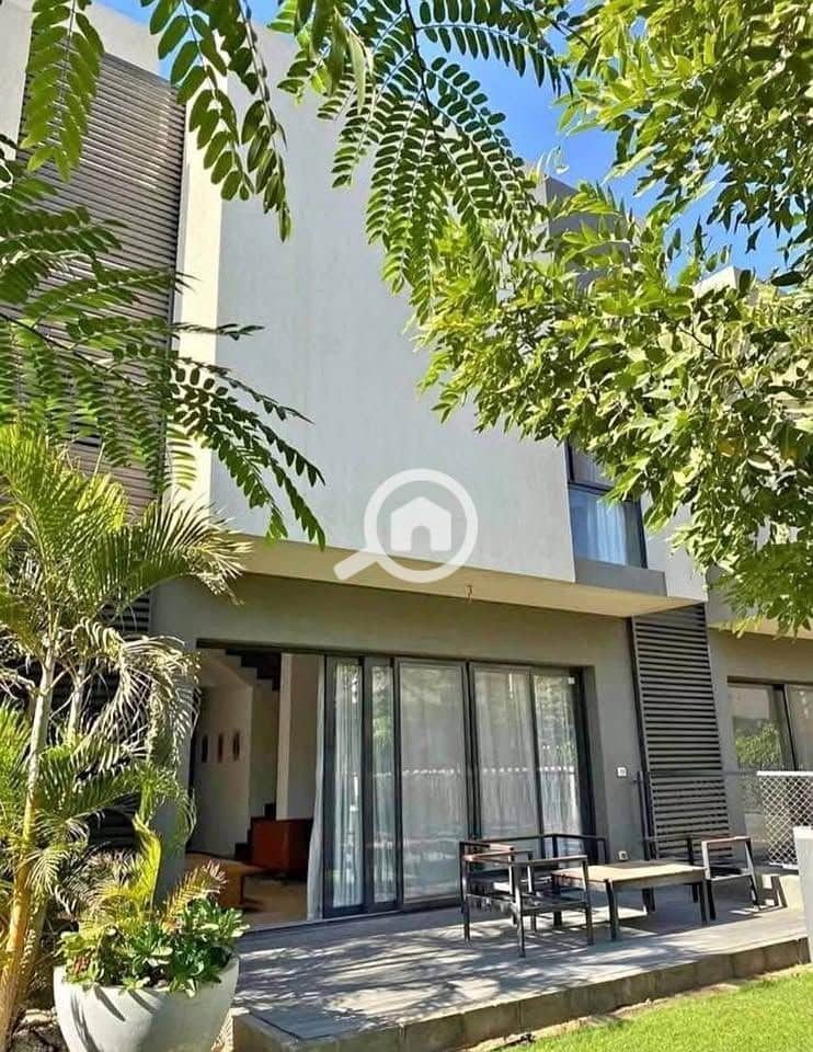 4 570989372_1366292041499762_4634735919942305392_n. jpg