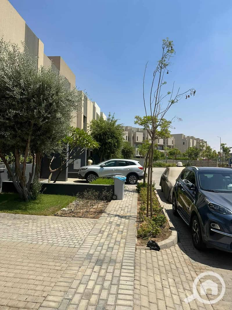 8 581074463_1345503540609173_4253669534530316980_n. jpg