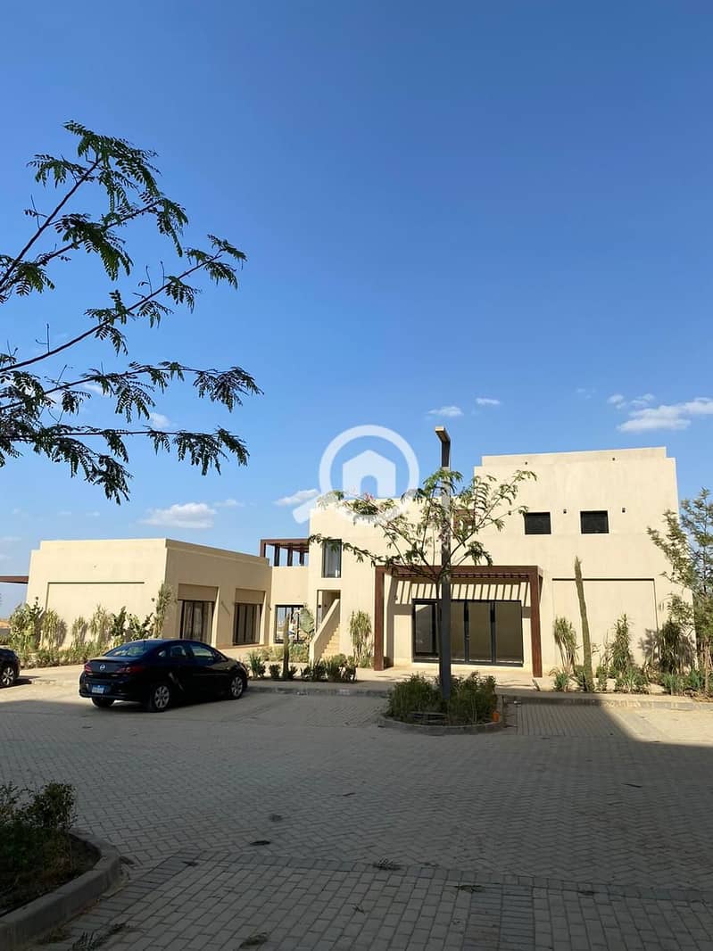 7 d9cd1175-9bf3-4f2f-af04-897a67a0d6b2. jpeg