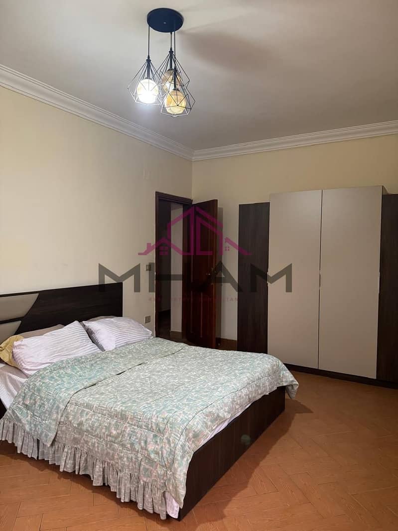 5 photo_5890732339107662999_y. jpg