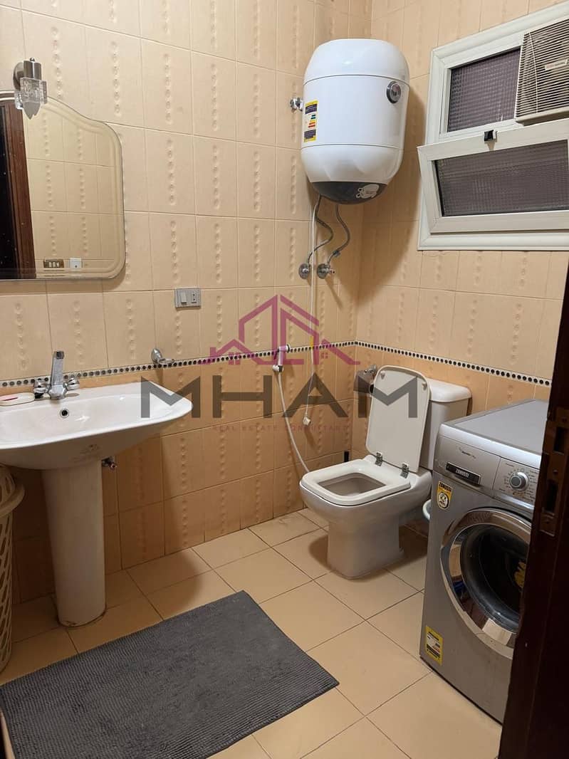 7 photo_5890732339107663001_y. jpg