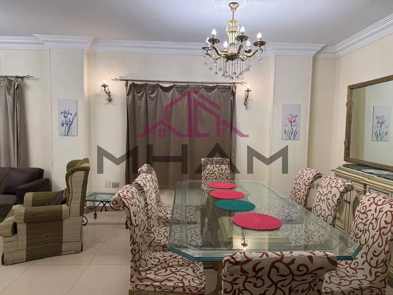 9 photo_5890732339107663003_y. jpg