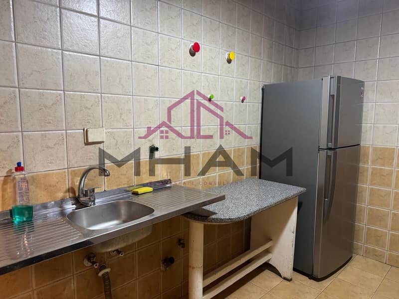 10 photo_5890732339107663004_y. jpg