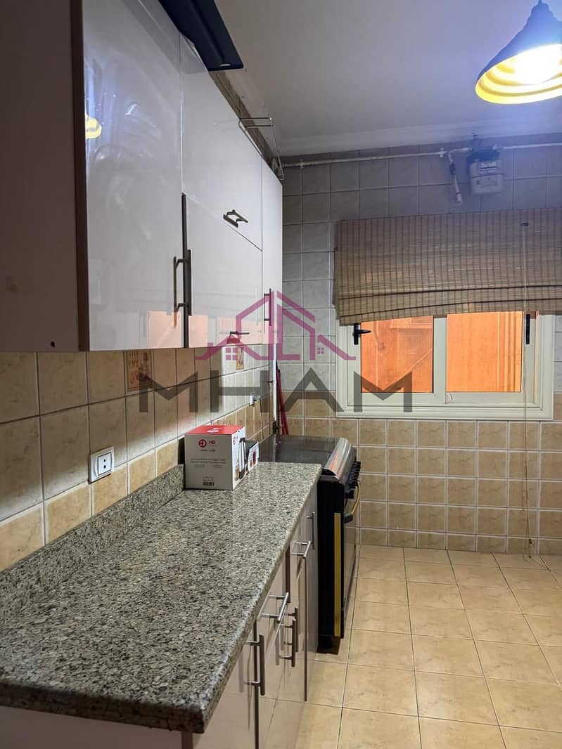 13 photo_5890732339107663008_y. jpg