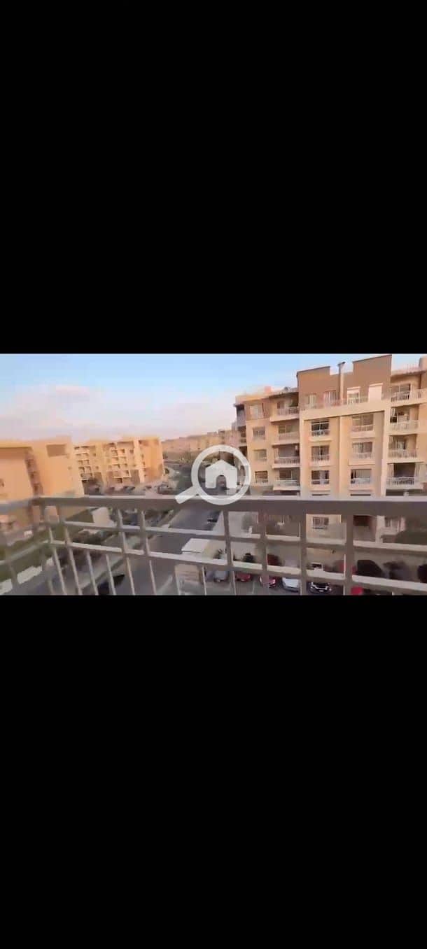 4 8b2ac72f-1853-416b-bc30-835b961ea784. jpg