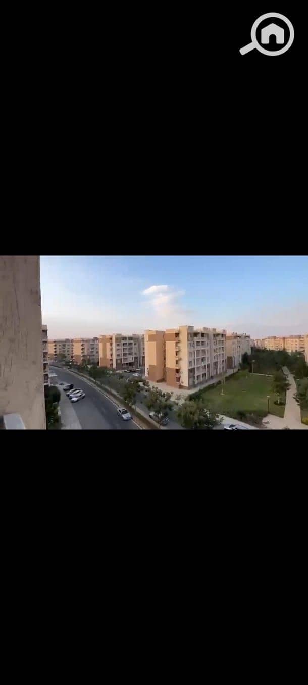 9 695fcc85-57ec-4b8f-8708-61d506119ebd. jpg