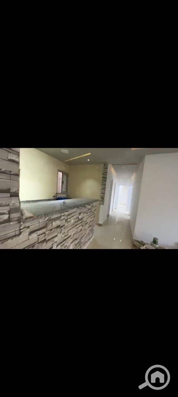 14 870155fc-d077-4c72-a5a1-3451743cedca. jpg