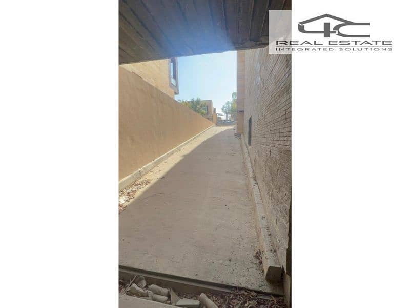 10 WhatsApp Image 2024-07-21 at 3.57. 40 PM (1). jpg