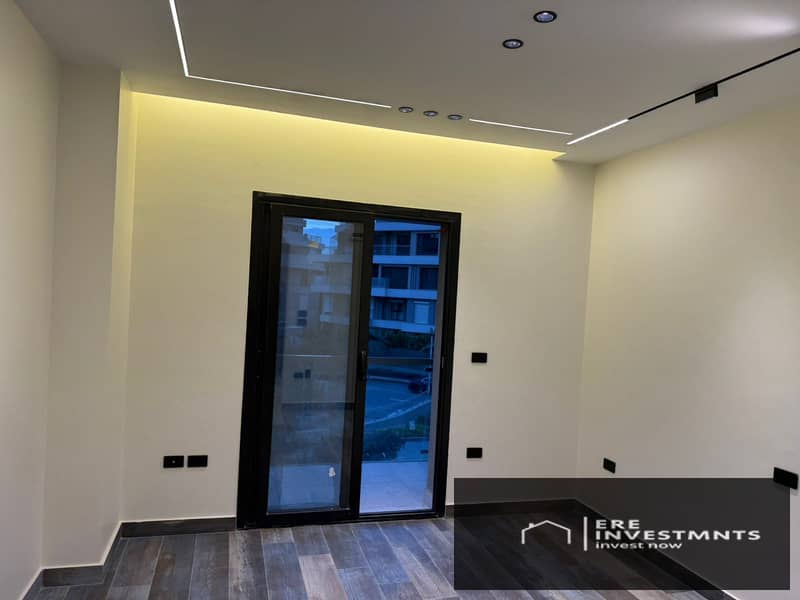 6 0c1b70f8-d150-402f-b0ef-6dc9f5370a42. jpg