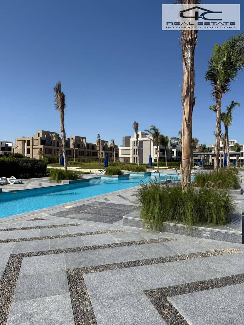 4 97c260bf-6ab2-410d-8d4b-951114ee3d83. jpg