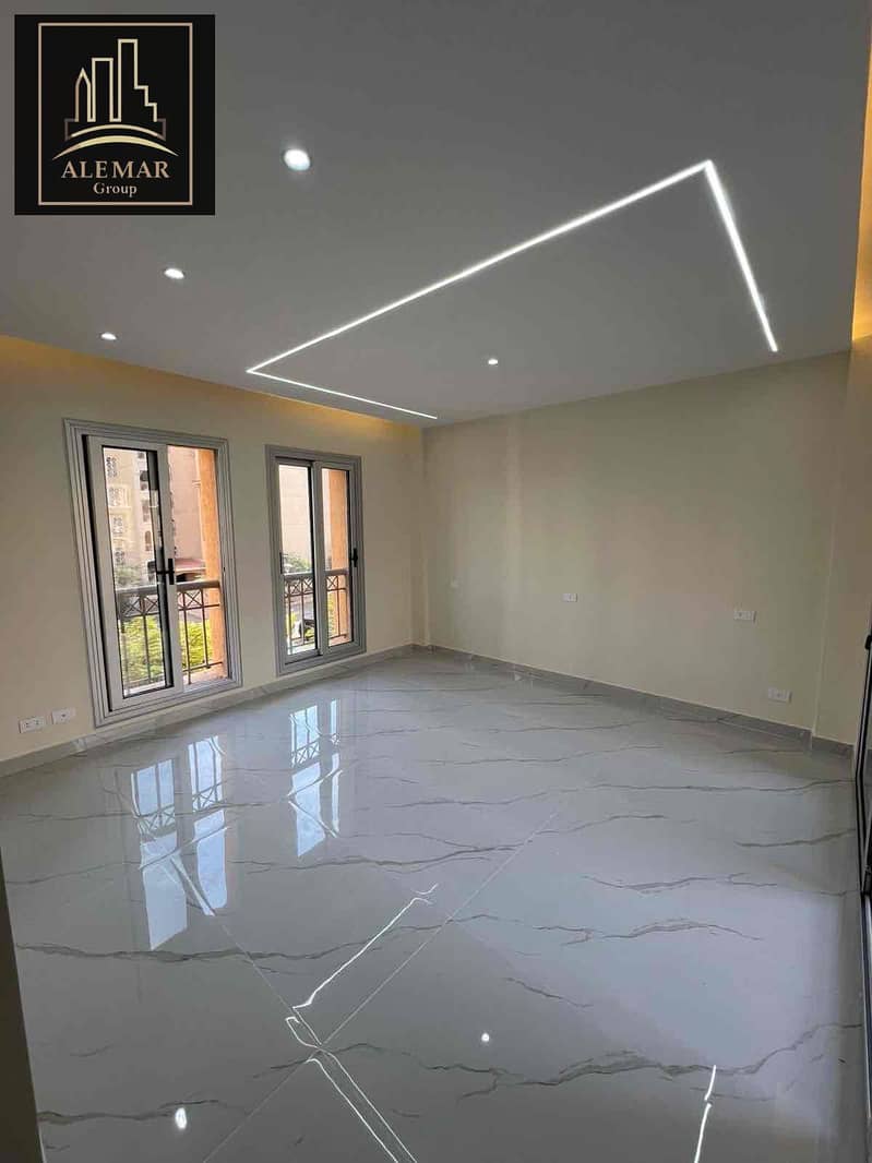 8 81e07f3f-8ef5-453d-ae3c-2d54b4002cf8. jpg