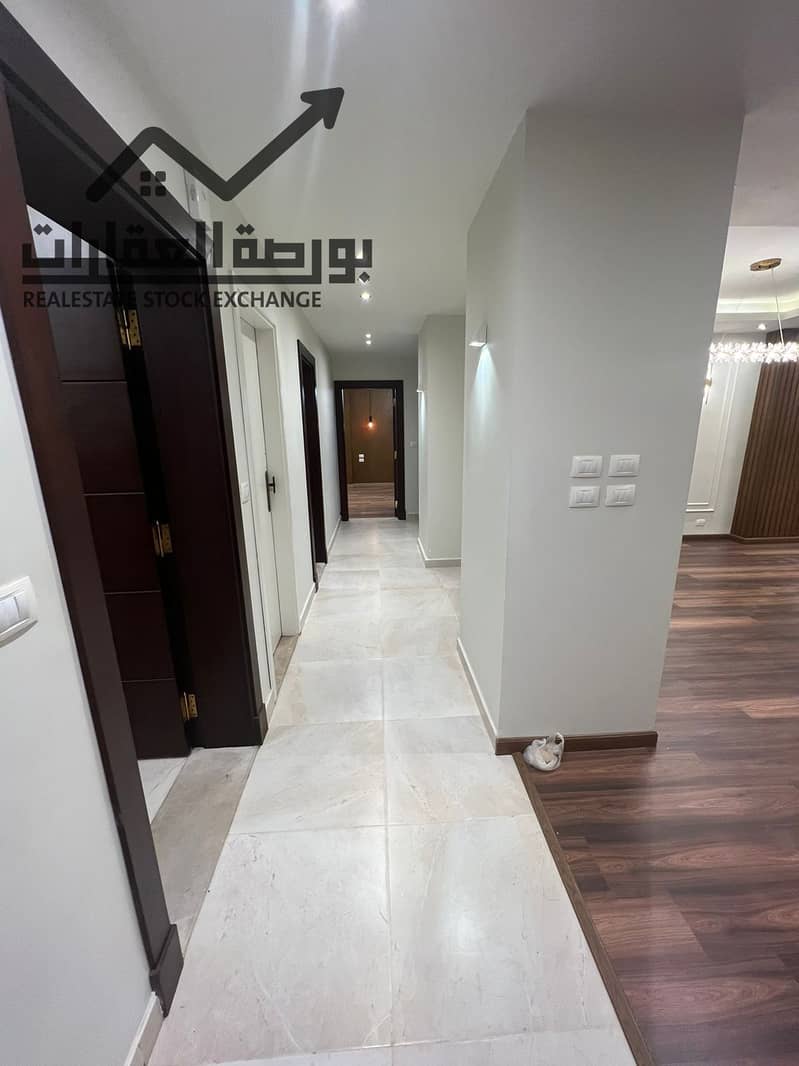 16 625d78b1-31cd-4ad3-a298-bbf380a57f66. jpg