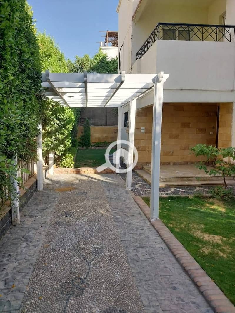 6fad1f96-fff4-4f66-b3c3-081fe766cfc1. jpg 6fad1f96-fff4-4f66-b3c3-081fe766cfc1. jpg