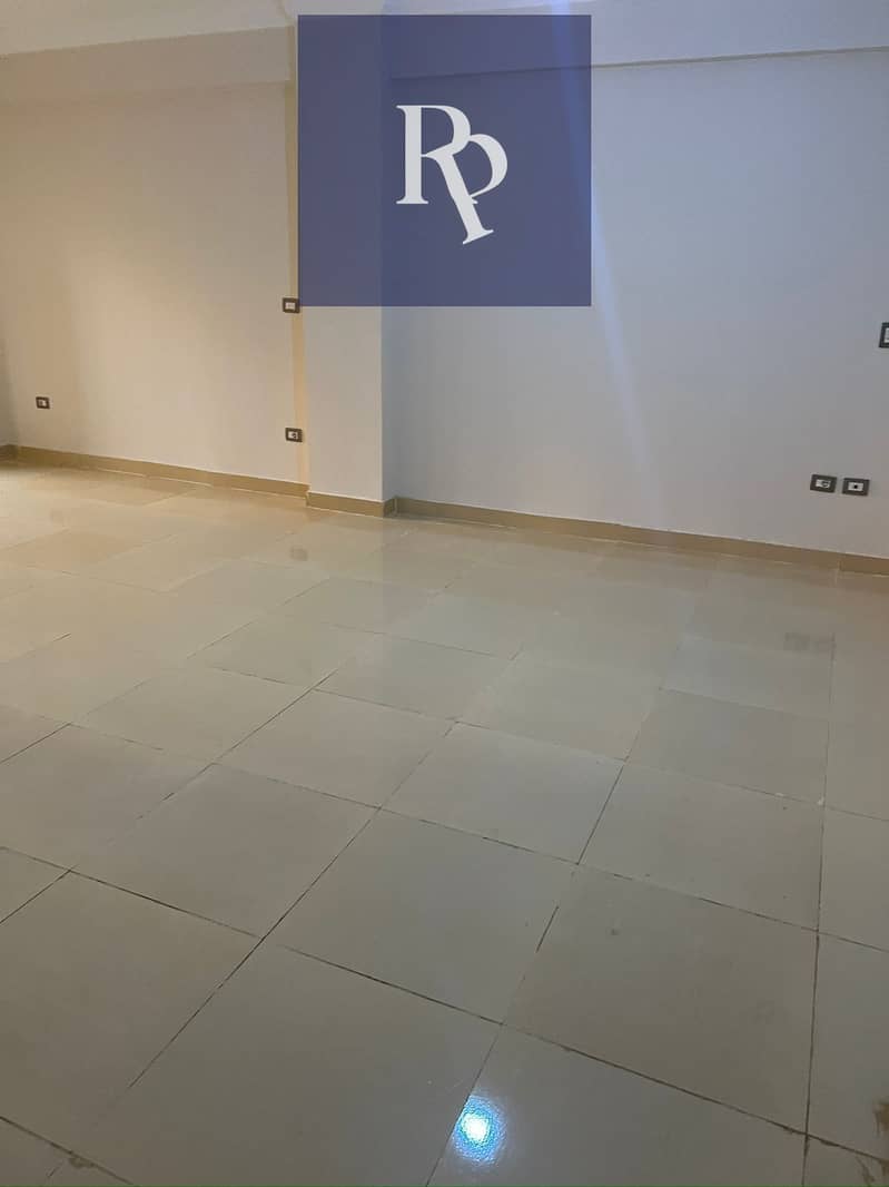 9 WhatsApp Image 2025-10-13 at 6.45. 10 PM (1). jpeg