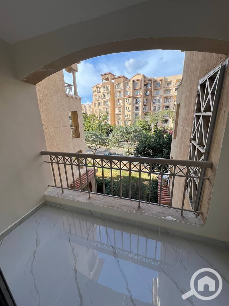 17 de4b2f8c-ffbd-4215-aa66-df150944f86b. jpg