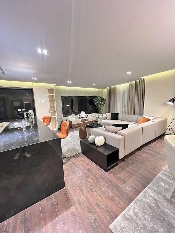 9 489306395_9350067061715447_8347761301141241717_n. jpg