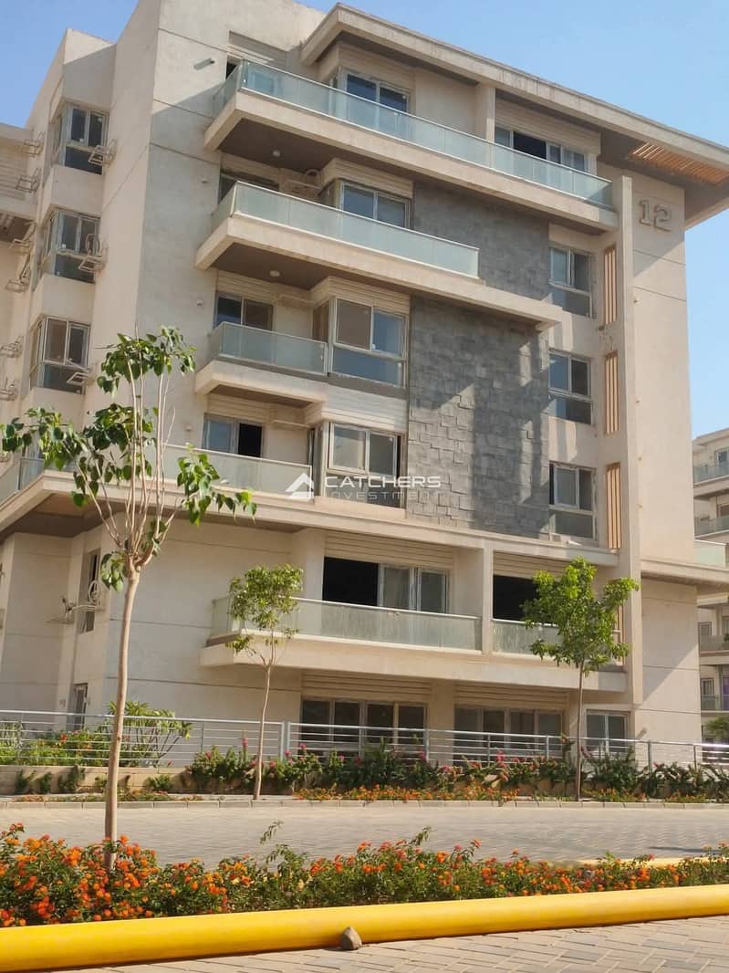 2 577036464_24927714606884685_8912534192427428516_n. jpg