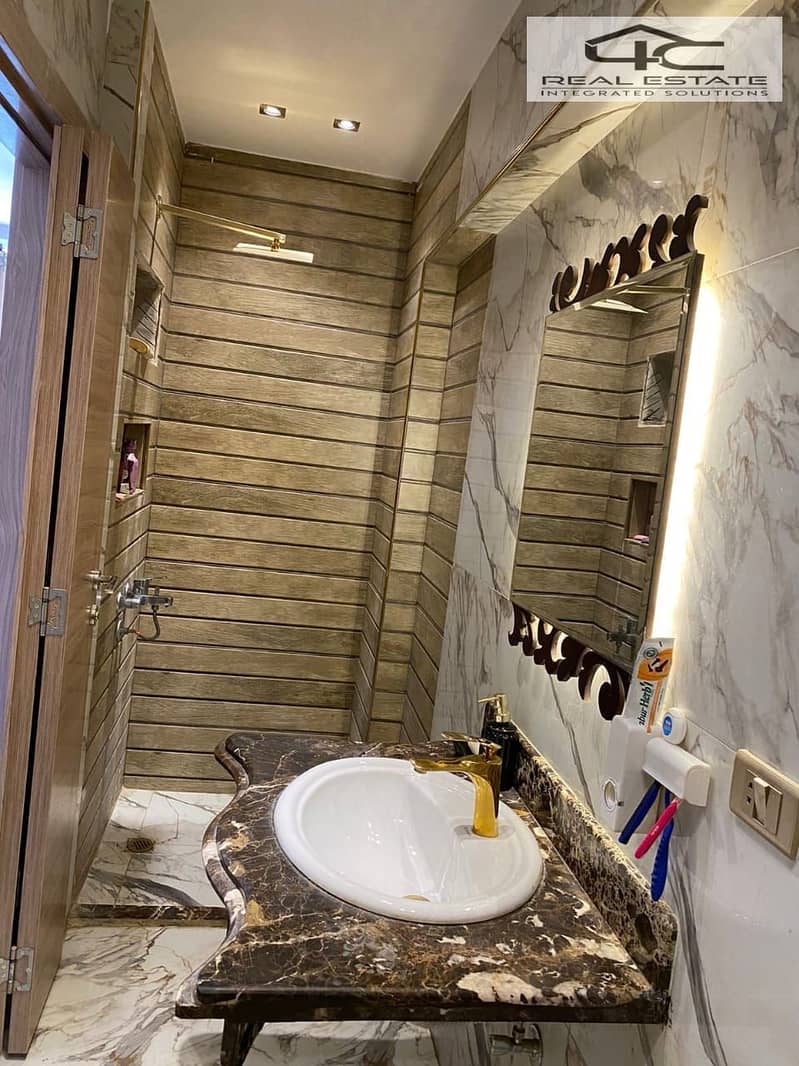 11 WhatsApp Image 2025-12-08 at 11.16. 39 PM (2). jpeg