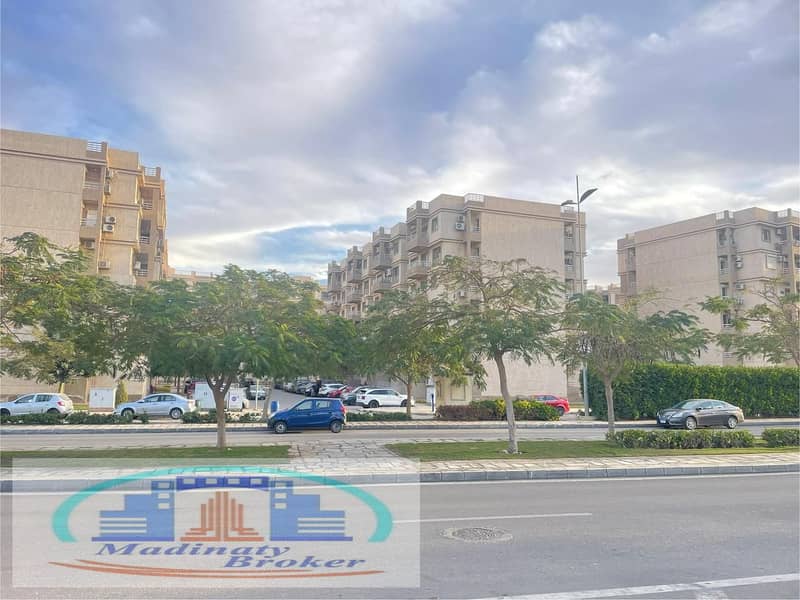 8 8725d183-6c5b-4801-a6ce-be9cc687d105. jpg