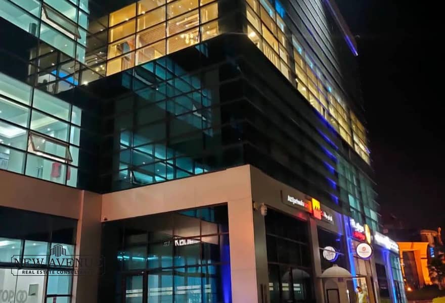 4 5d193666-a1e7-4ffa-a2f4-9cd206fabaad. jpg