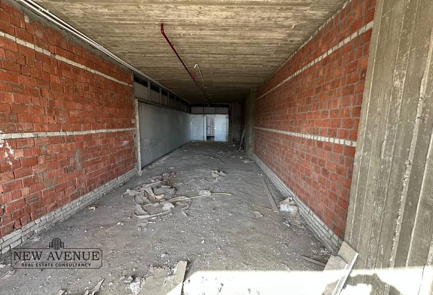 2 a824e537-eaf4-4b21-8f8a-4f6536950b77. jpg