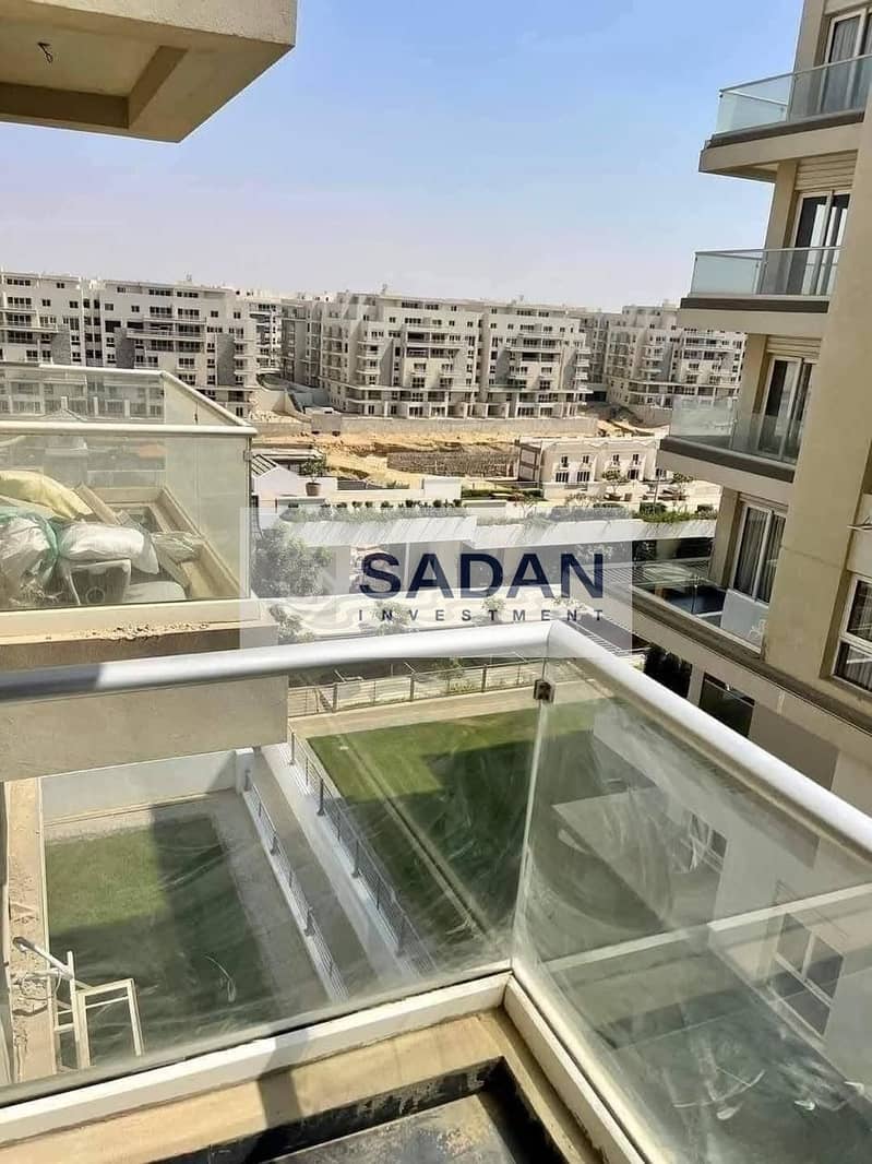 6 1ccaf1ce-2f37-4540-9d48-3e1c3ed7c1c2. jpeg