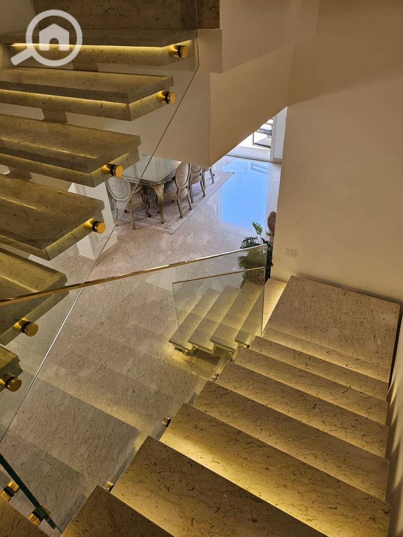 6 b0f6ea67-36cb-4be8-927a-f7aef1088cb1. jpg