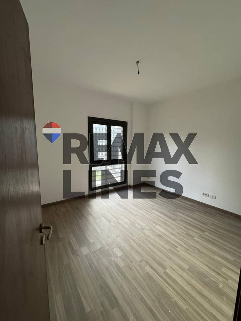 2 WhatsApp Image 2025-12-09 at 15.13. 43 (1). jpeg