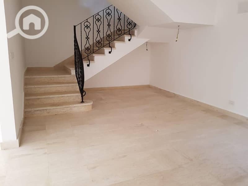 9 c2ff6b1b-9e19-4746-b70d-db50c33c6cca. jpeg