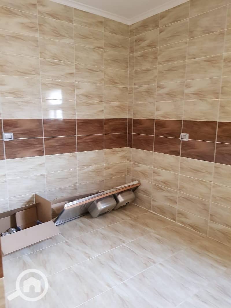 10 aa38b5f9-b64b-4163-bff8-2999b3d99560. jpeg