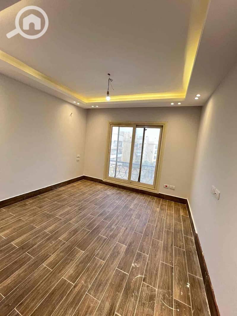 2 a4ed10ff-ec91-4df4-9d02-de709f37e21f. jpg