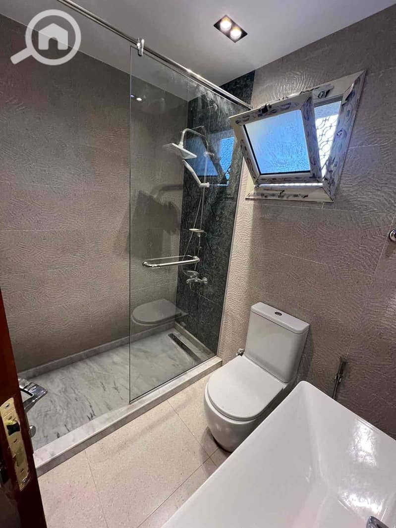 7 695a7e35-1234-4a1e-bfa1-f16f3dbd3096. jpg