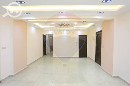 3 Bedroom Flat for Sale in Miami, Alexandria - 1. jpg