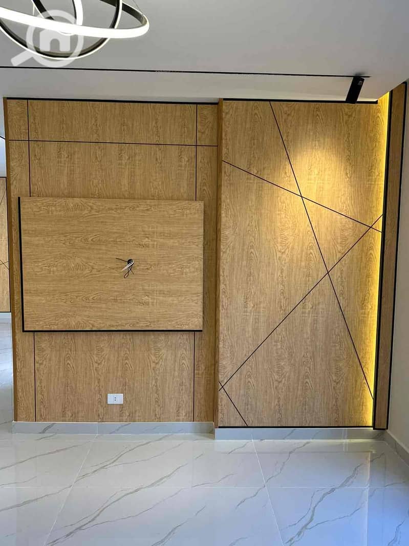 11 099d6131-1a8f-4ed2-b093-0e13dc1f6c95. jpg