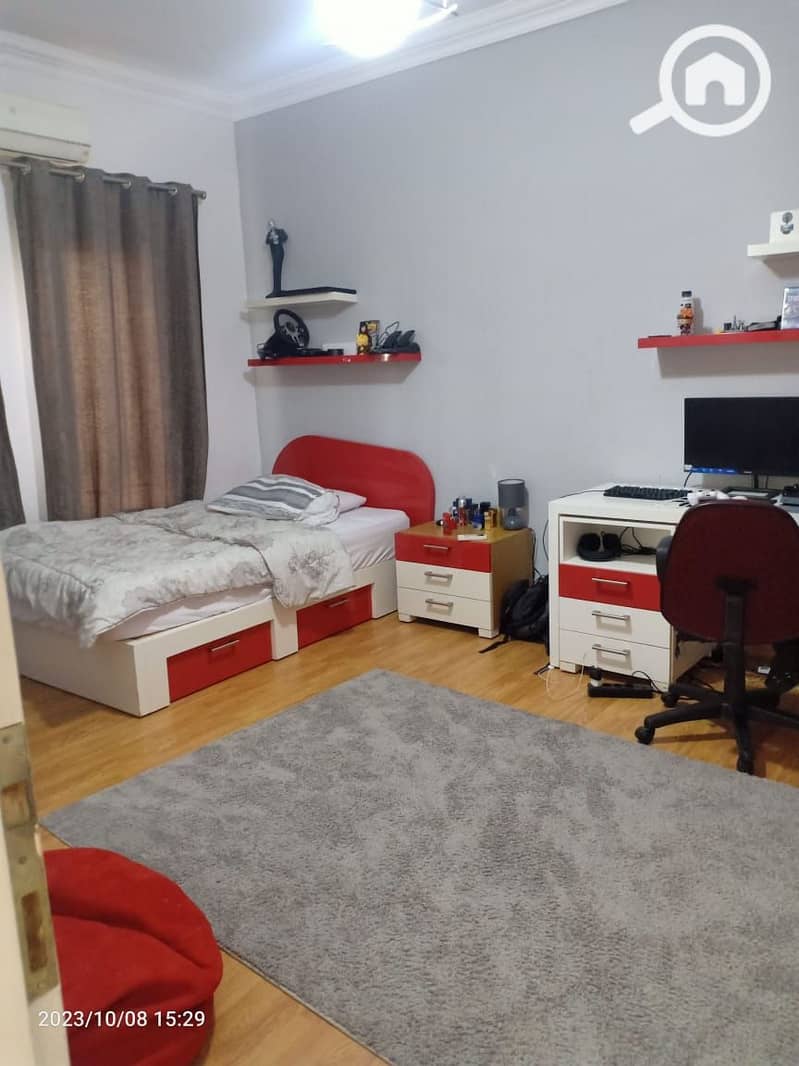 11 d7386757-e9b5-42ca-a2d2-c9a2b96f0485. jpg