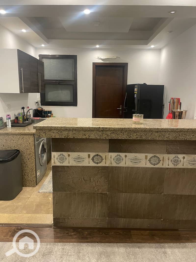 10 WhatsApp Image 2025-12-08 at 17.48. 28 (1). jpeg