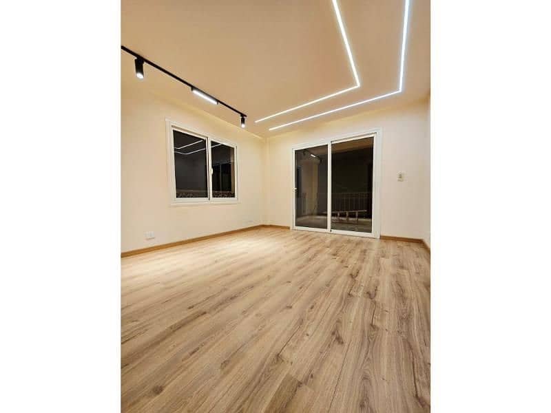 10 WhatsApp Image 2025-12-08 at 7.10. 43 PM (2). jpg