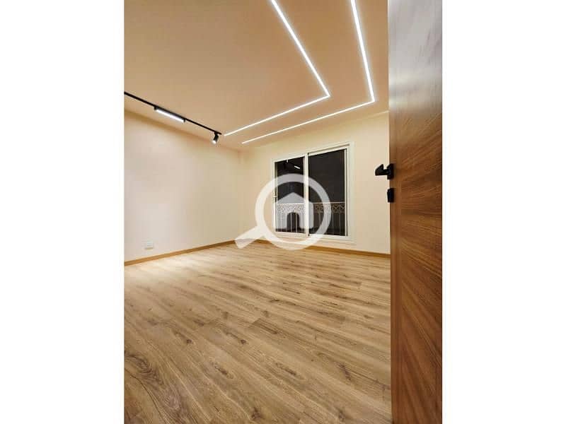 11 WhatsApp Image 2025-12-08 at 7.10. 43 PM (3). jpg