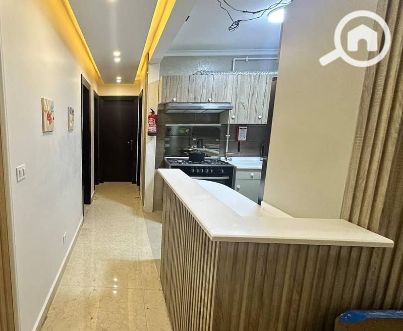 10 f1e38418-ed1c-43e3-867a-99fc2f15d410. jpeg