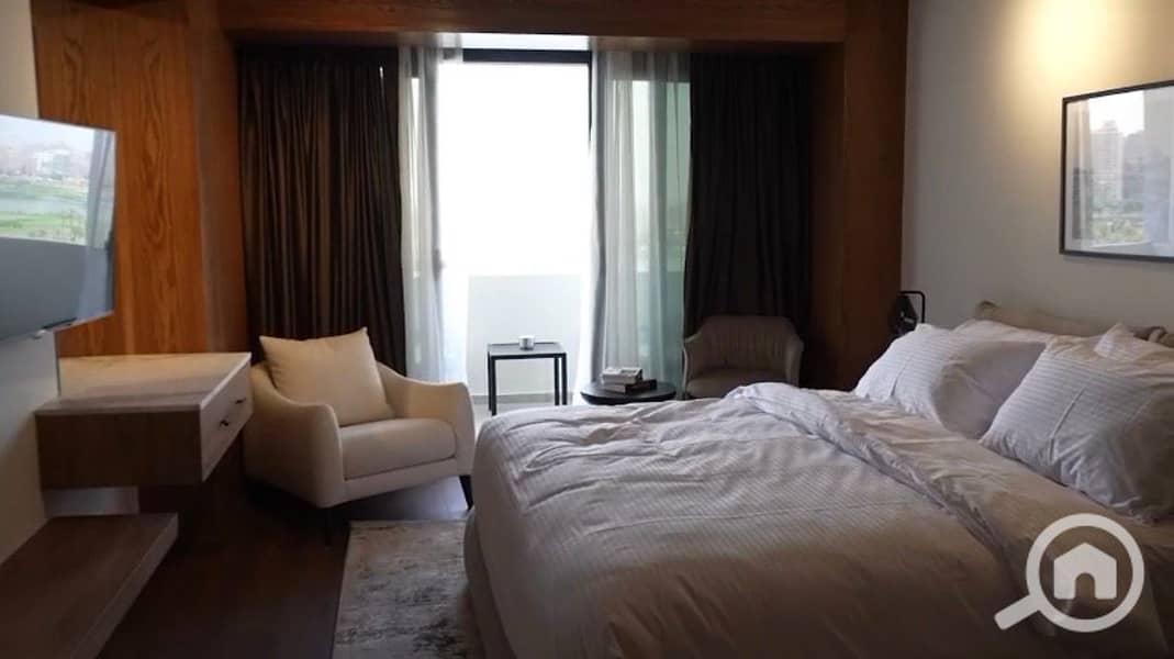 8 c2217e41-6212-4658-8bfb-e246e245270b. jpg