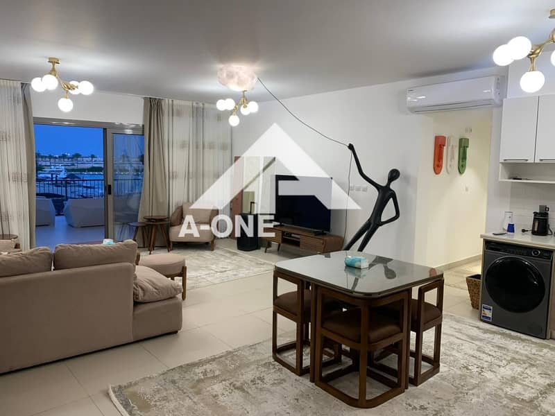 4 53255cae-672f-4021-b2f0-a5f71dcabc38. jpg