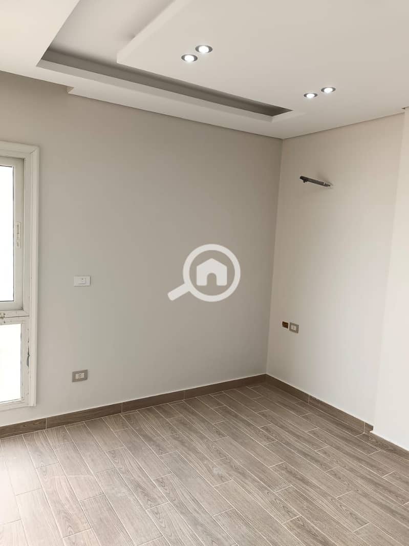 8 WhatsApp Image 2025-12-09 at 4.54. 44 PM. jpeg