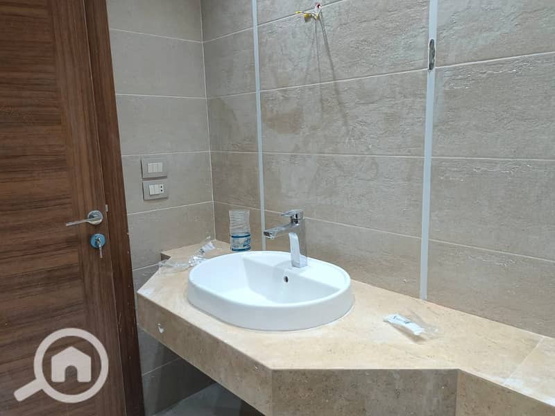 16 WhatsApp Image 2025-12-09 at 4.54. 44 PM (2). jpeg