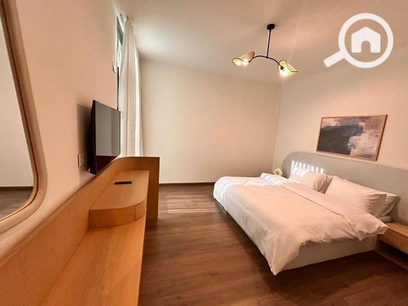 17 d9cce1ab-59a8-4bab-aa2b-ab9bf7a5d87f. jpg