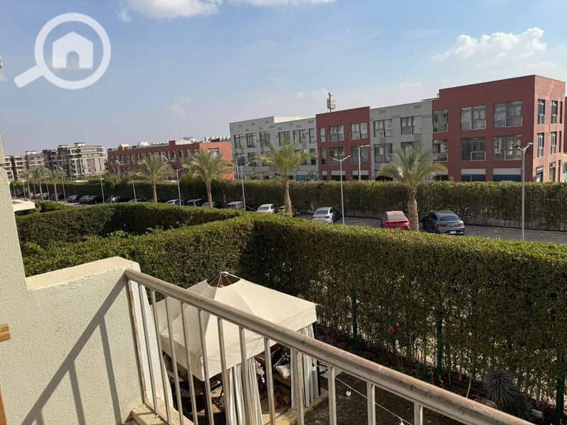 3 d3453b12-1cf7-49b2-a11a-00d5f452c405. jpg