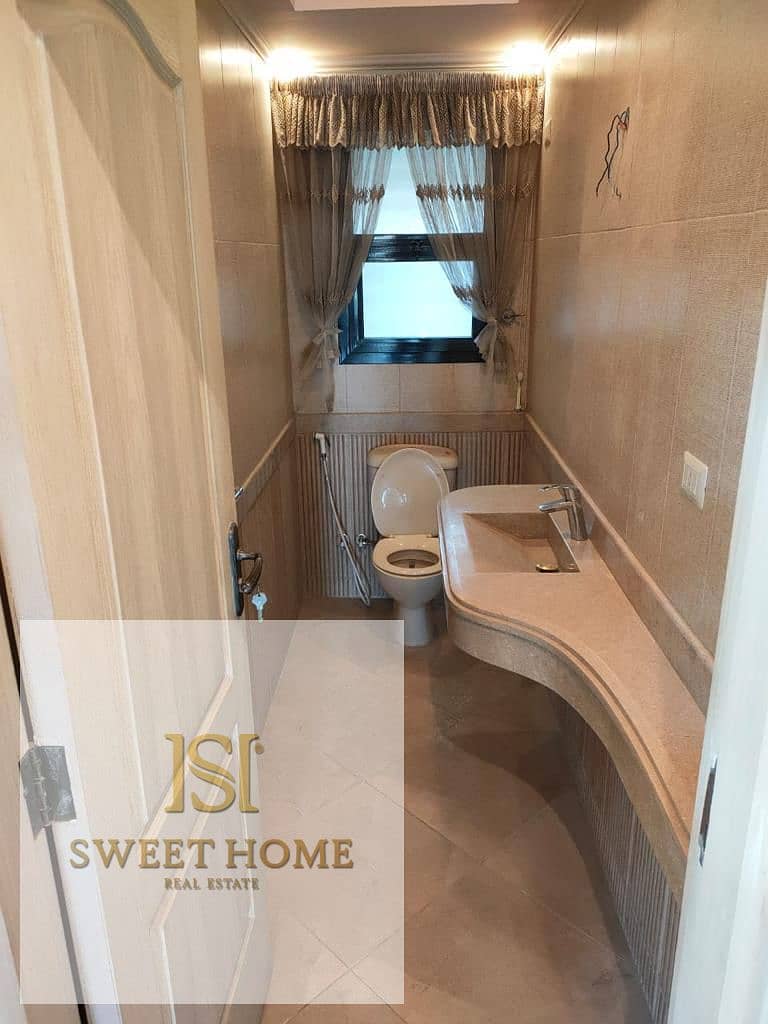 24 IMG-20251111-WA0894. jpg