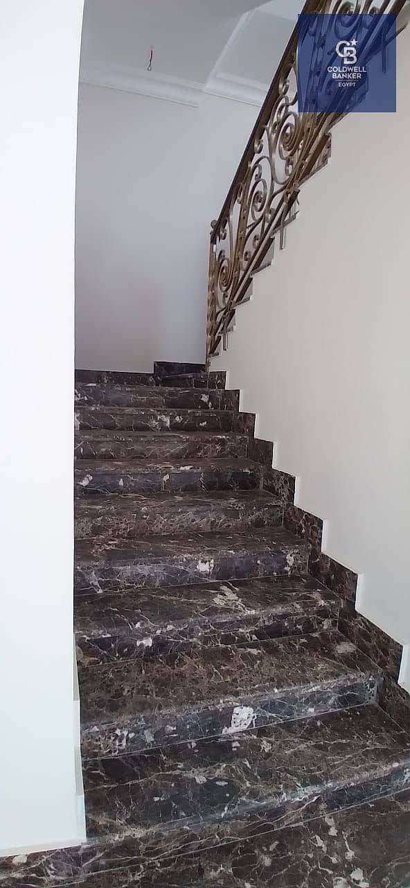 6 WhatsApp Image 2025-12-09 at 2.29. 40 PM (6). jpeg