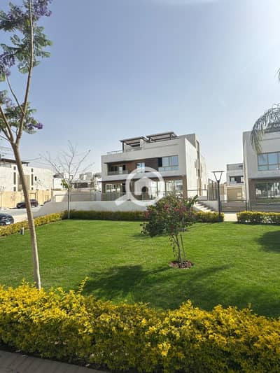 5 Bedroom Twin House for Sale in 6th of October, Giza - WhatsApp Image 2025-10-26 at 15.32. 34_f354879d. jpg