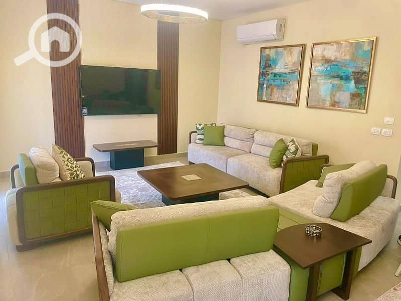 3 9b39f2e7-35d9-4760-b023-99a32e4ee5a2. jpg